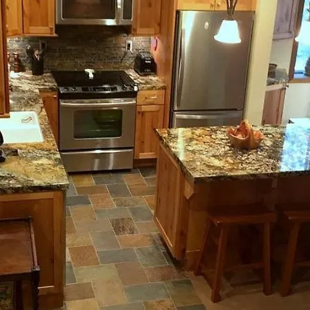 114 Premium Condo